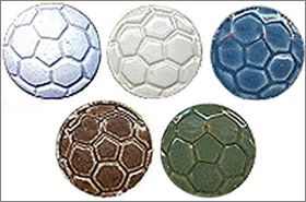 Le Ballon de football - F�ves en email - Moyet Perrin / Aria