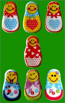 Poup�es russes Smiley - 7 f�ves plates - G�ant Casino - 2018