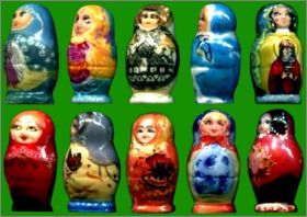 Poup�es gigognes - 10 F�ves Brillantes - Alcara - 2011